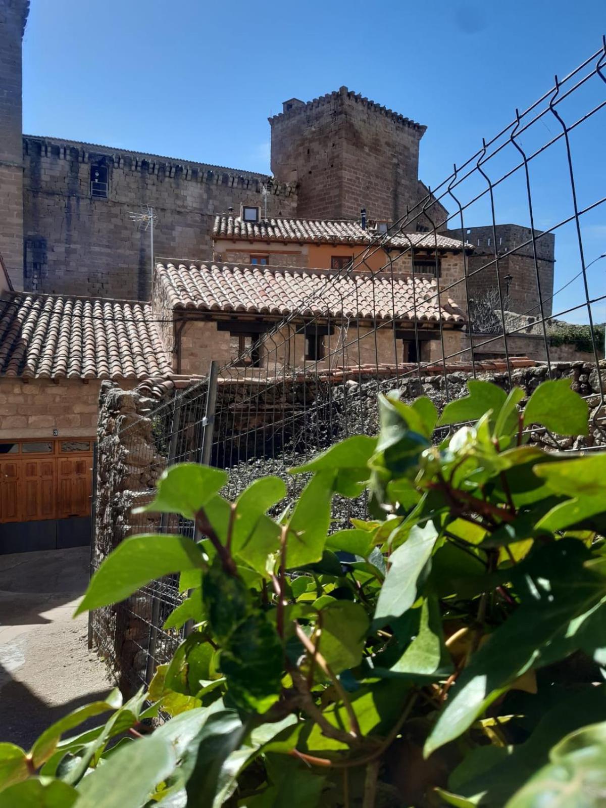 Casa Rural El Secreto Del Castillo Mora de Rubielos Exterior foto